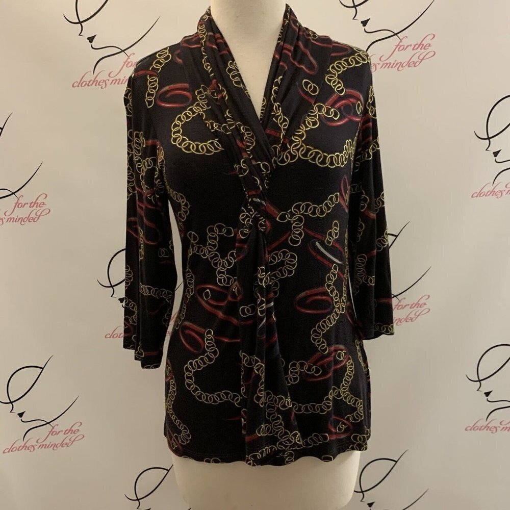 No Brand. Size Small. 3/4 Sleeve Stretch Pullover. Draped Detail. USA. B44